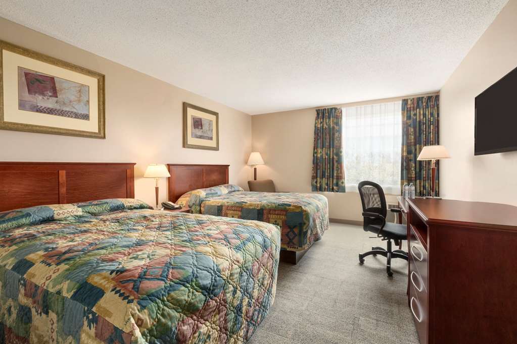 Travelodge Hanna Canada Grey Værelse billede